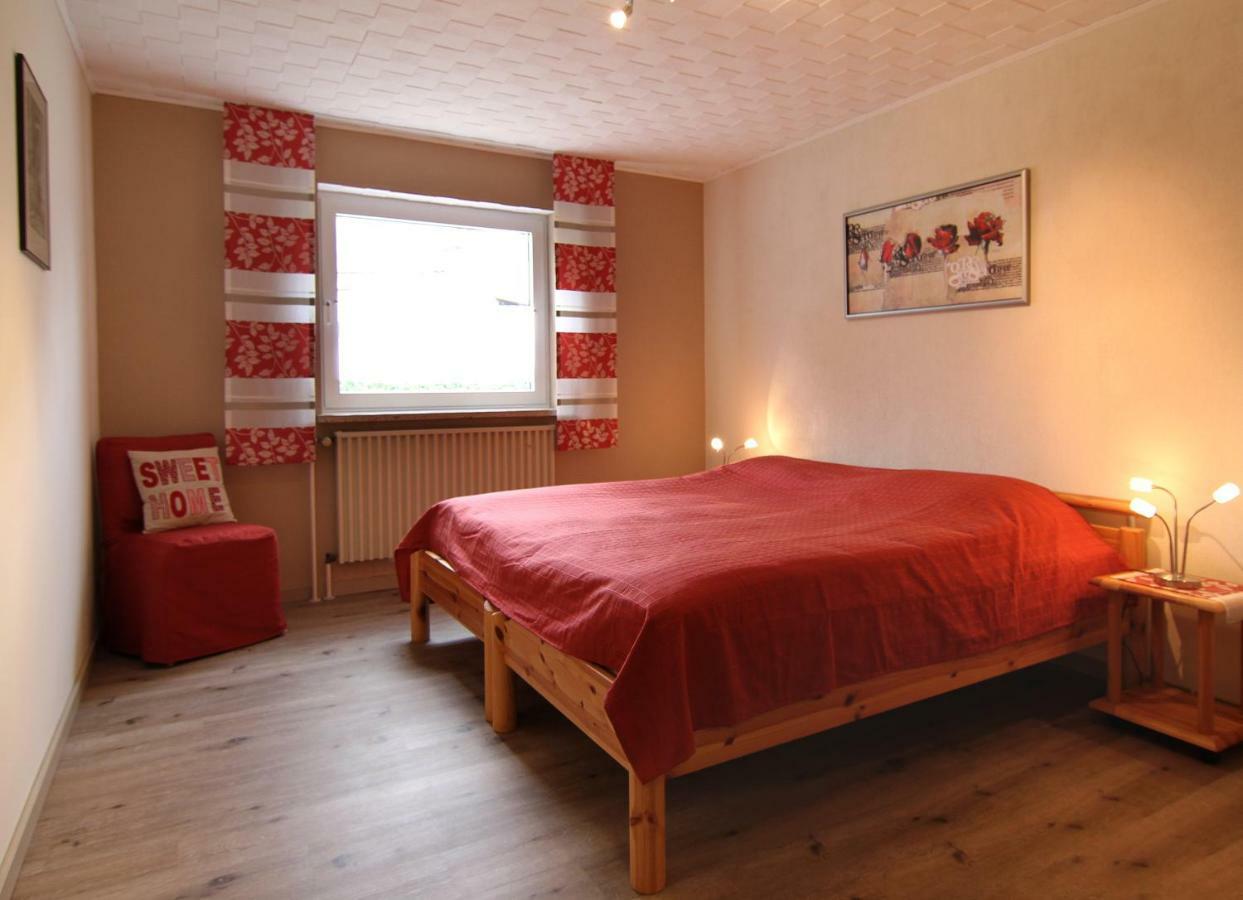 Ferienwohnung Firmenich Schwirzheim Ngoại thất bức ảnh